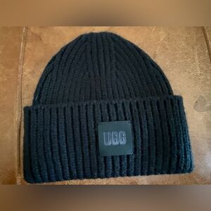UGG Black Knit Beanie